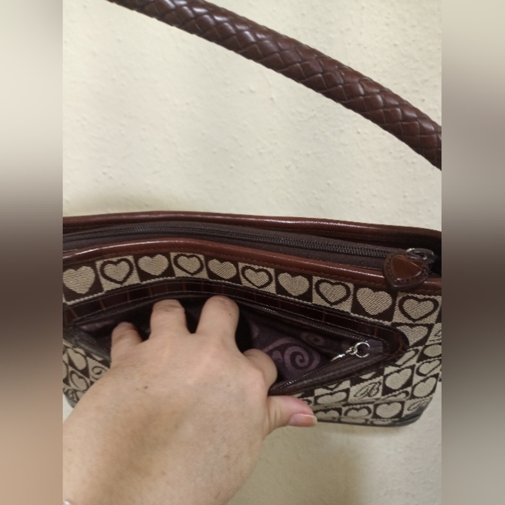 Stylish Brown Heart Pattern Shoulder Bag - Picture 13 of 13